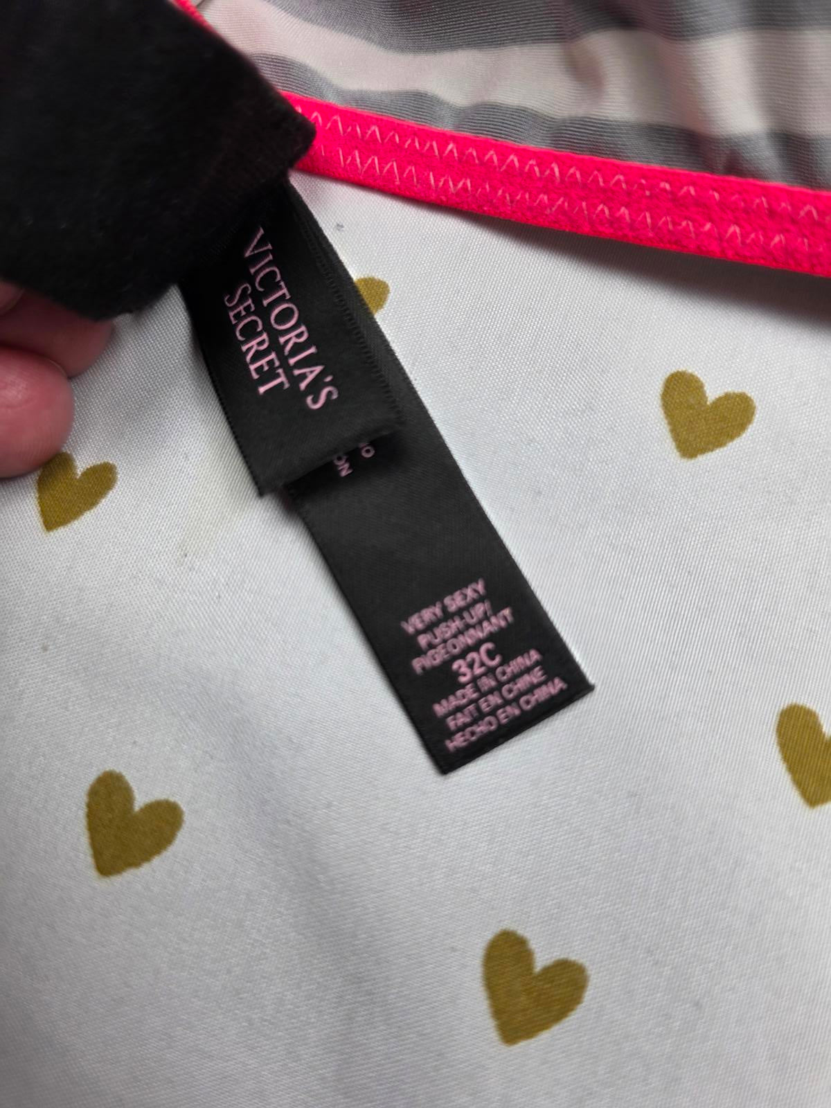 Victorias Secret STRIPED VERY SEXY Push Up Bra 32C