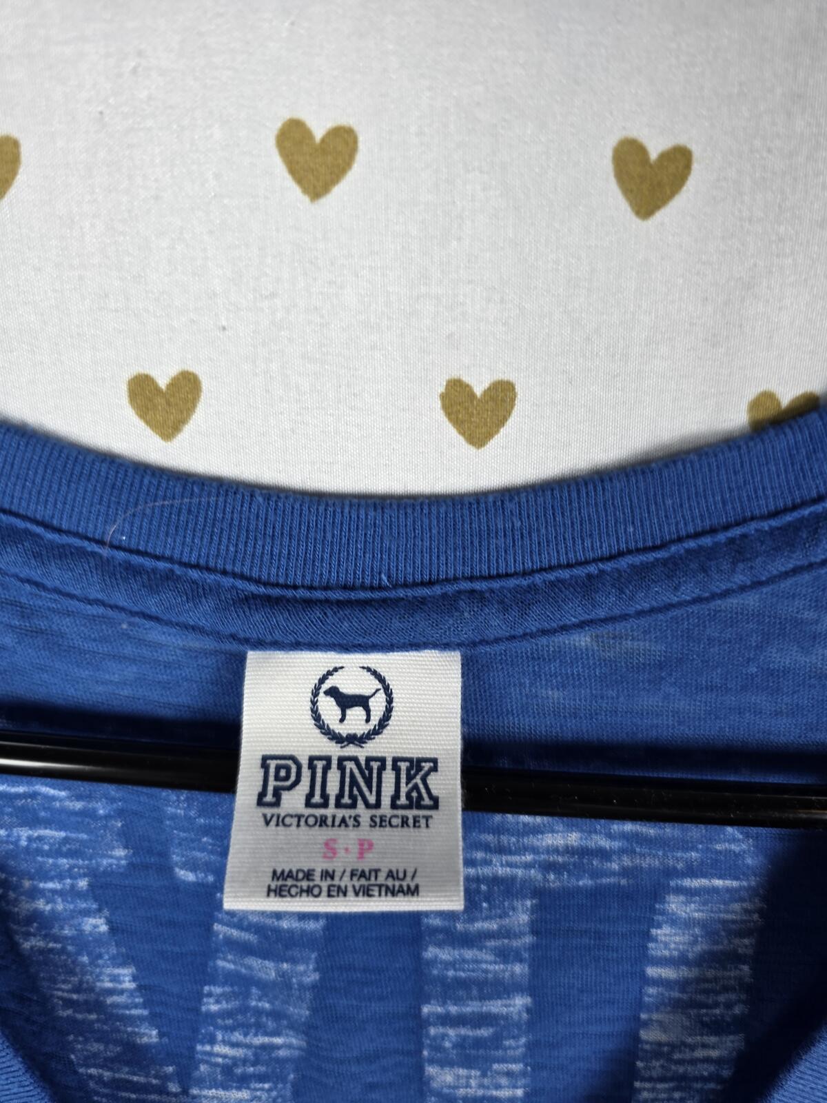 Victorias Secret PINK VINTAGE LOVE FIRECRACKER V neck Tee shirt BLUE Y2K SMall