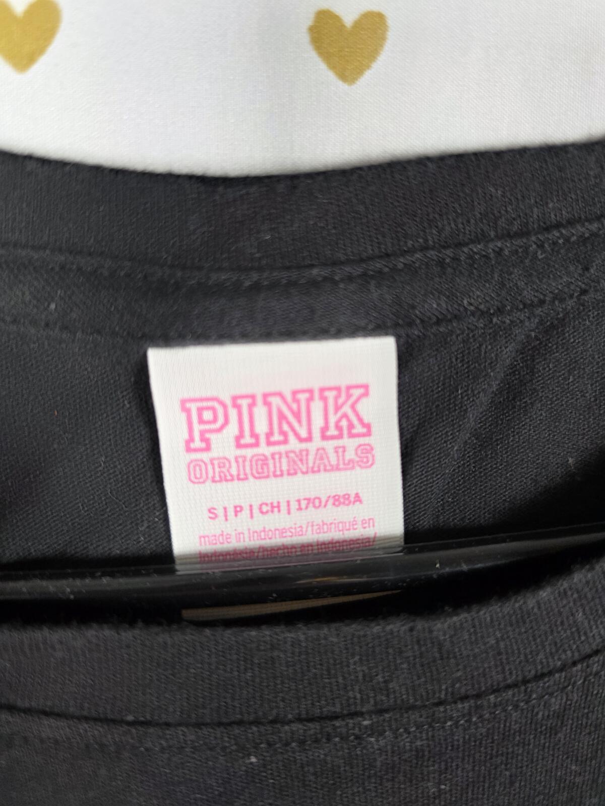 Victorias Secret PINK LOVE Heart Logo Campus Originals Tee Shirt Black SMALL