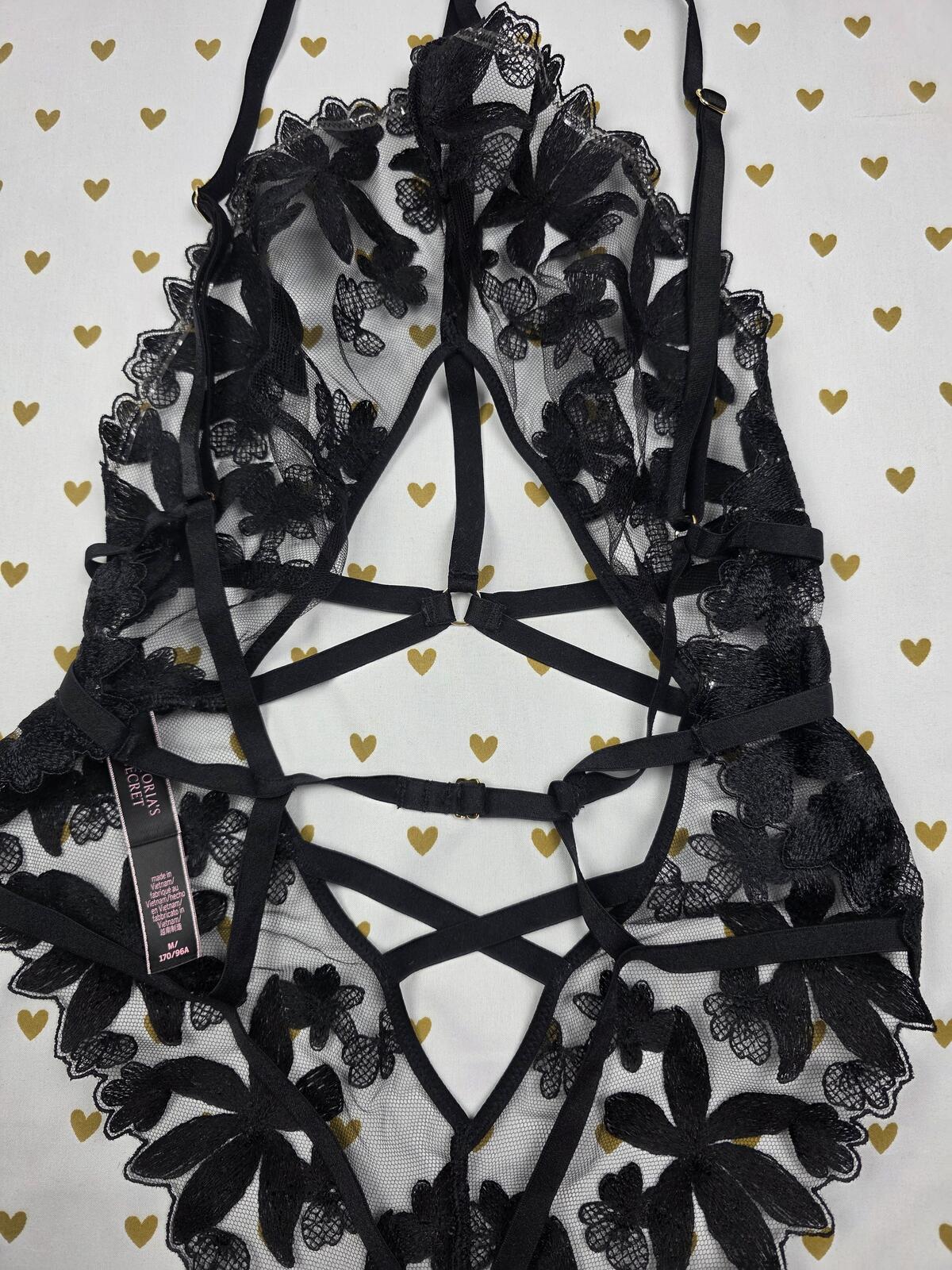 Victorias Secret EMBROIDERED Cutout Teddy Applique V String Thong Caged MED
