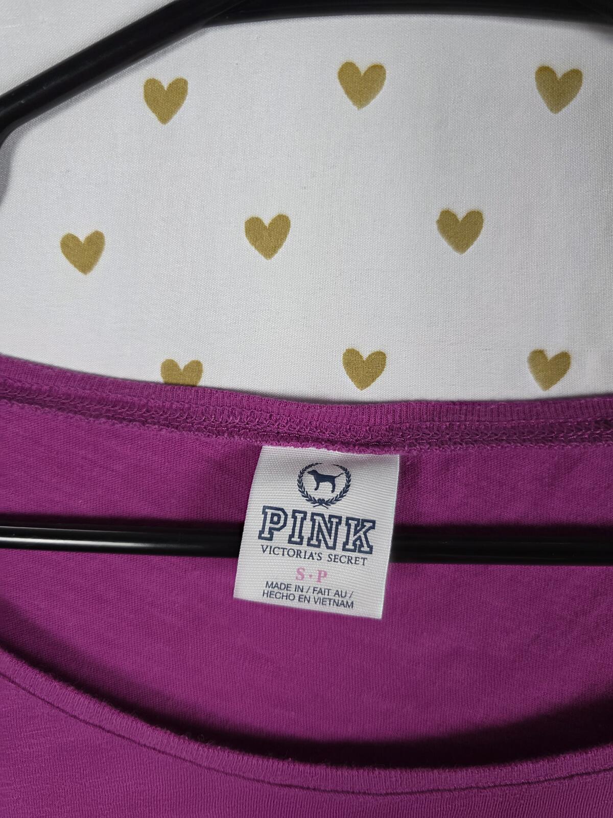 Victorias Secret PINK Cropped Heart LOVE logo Boxy Tee shirt Vintage SMALL