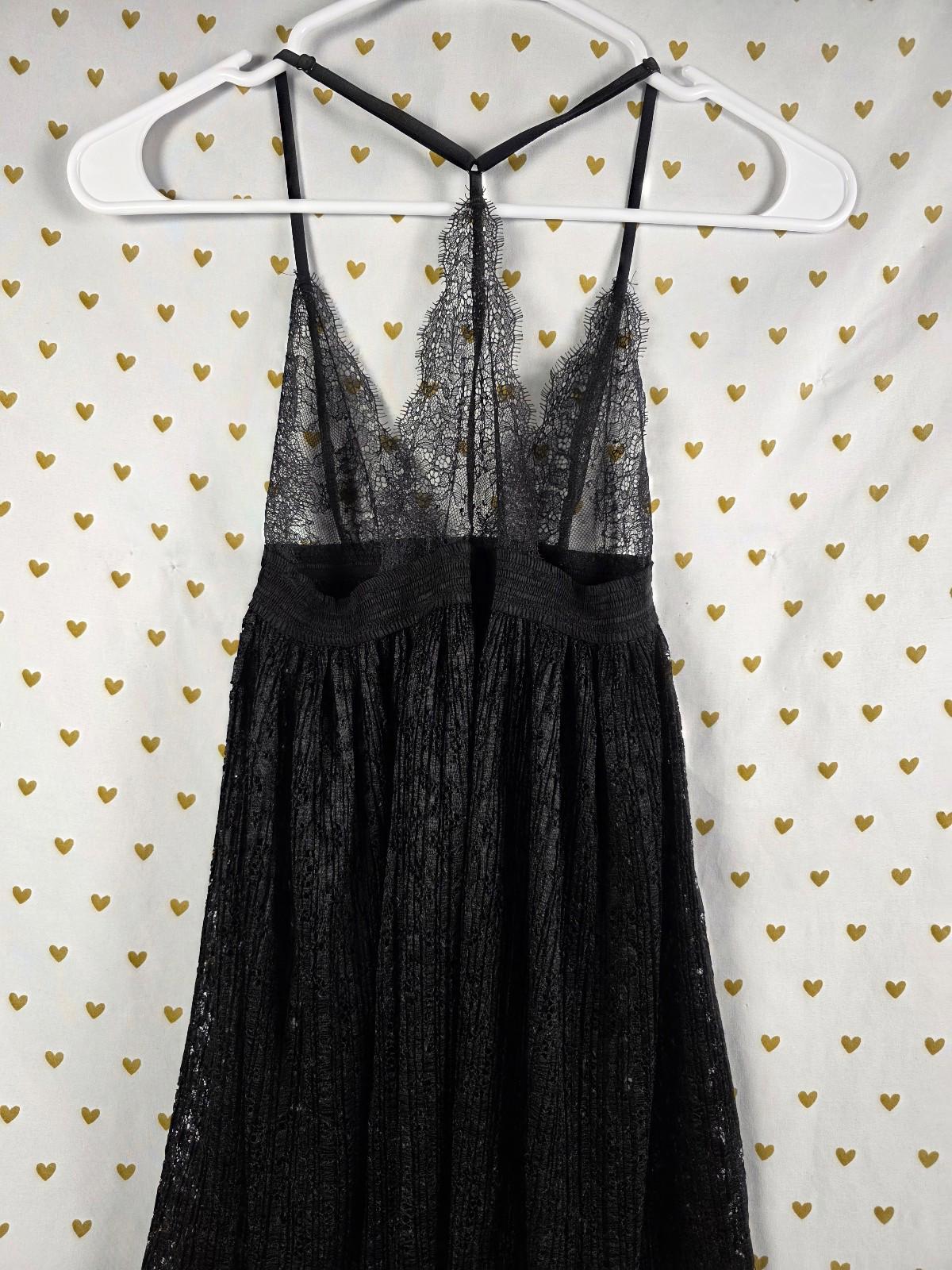 Victorias Secret sexy pleated black lace accent babydoll nightie lingerie xs