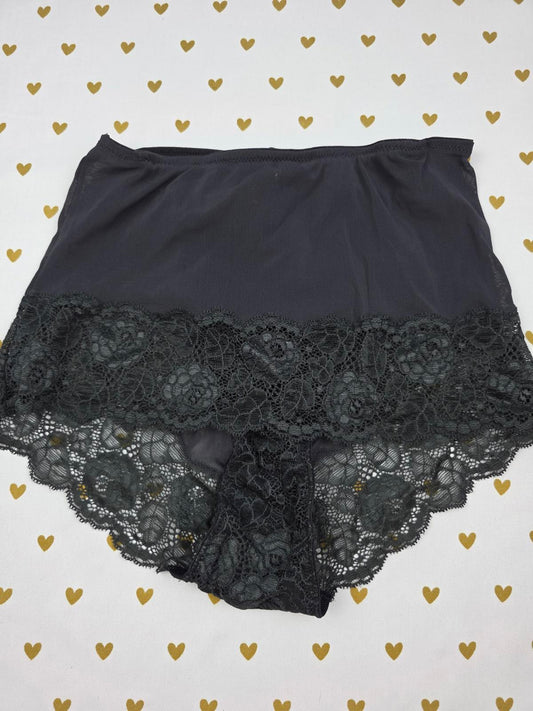 Victorias Secret Small VTG Brief Lace Accent SKIRT Panties y2k Black