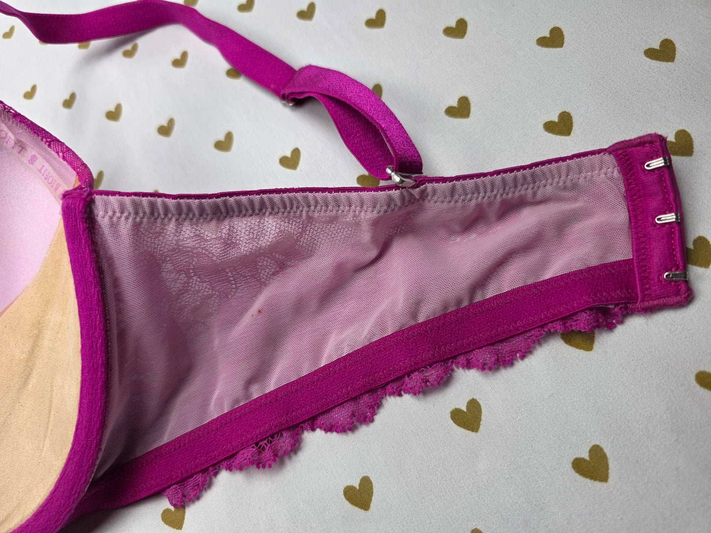 Victorias Secret Purple Lace lined bra BIOFIT Push Up 36DD