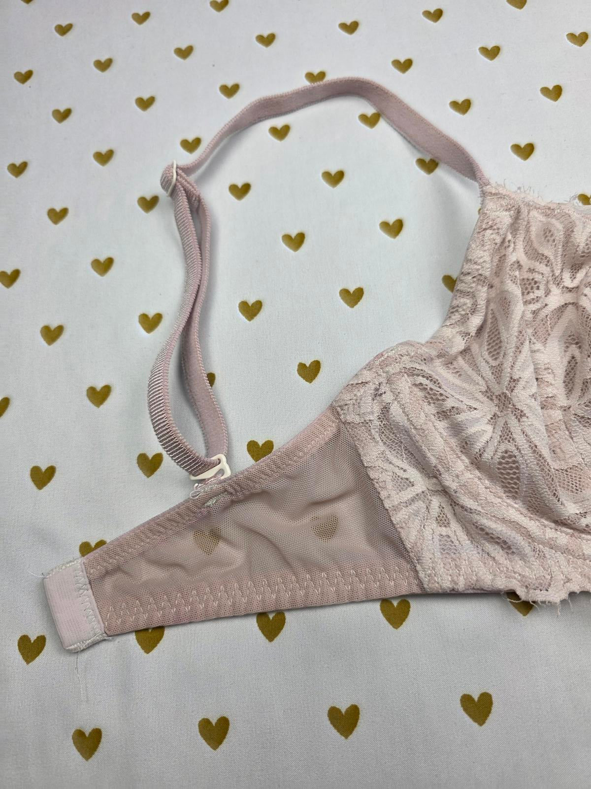 Victorias Secret PINK 32DD Unlined Lacey Bra Demi Balconette