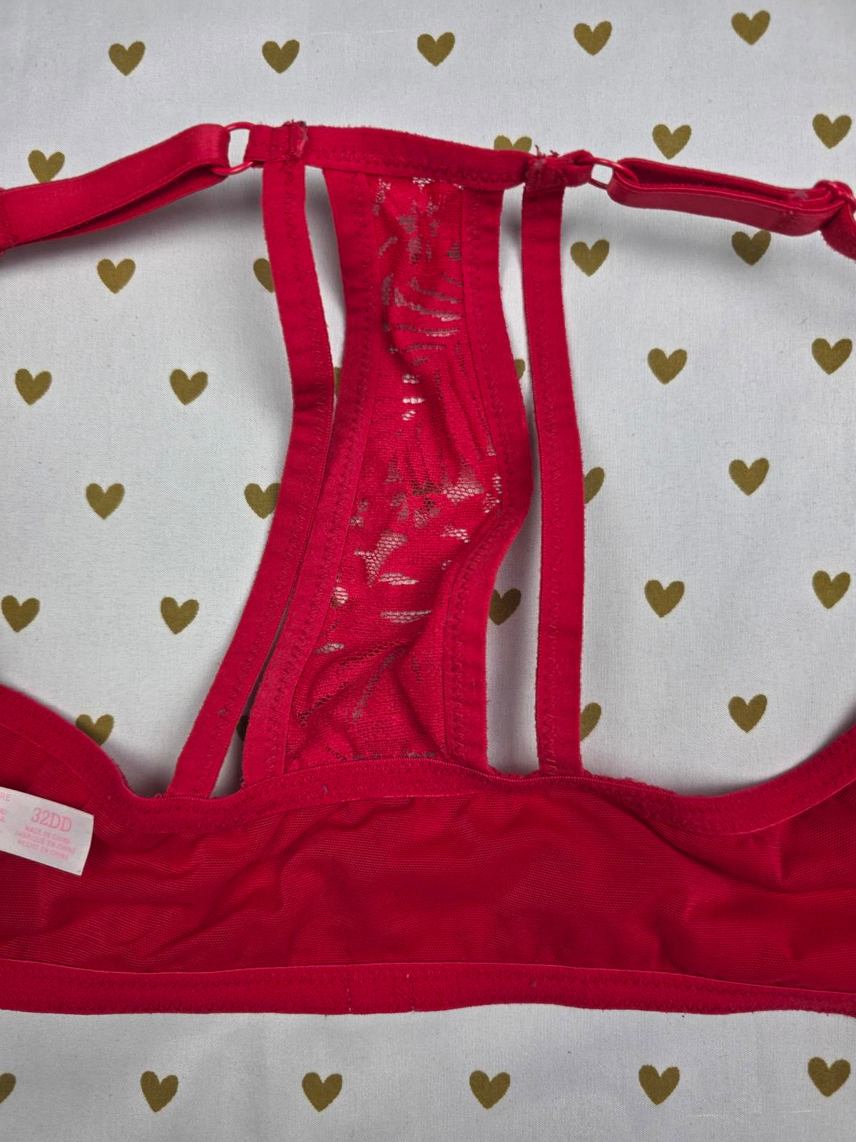Victorias Secret PINK Red Racerback Front Close Bra Lace 32DD Lightly Lined
