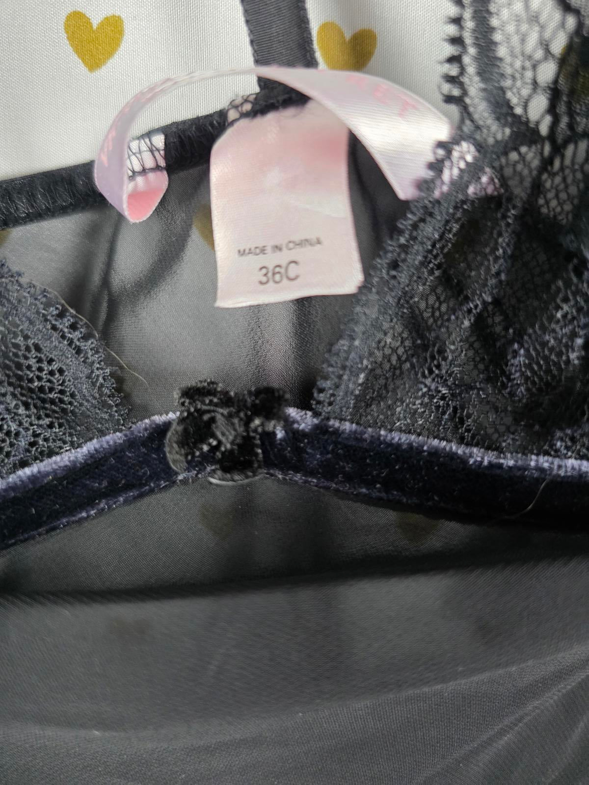 Victorias Secret VERY SEXY 36C Sheer Racerback nightie Babydoll Lingerie Black