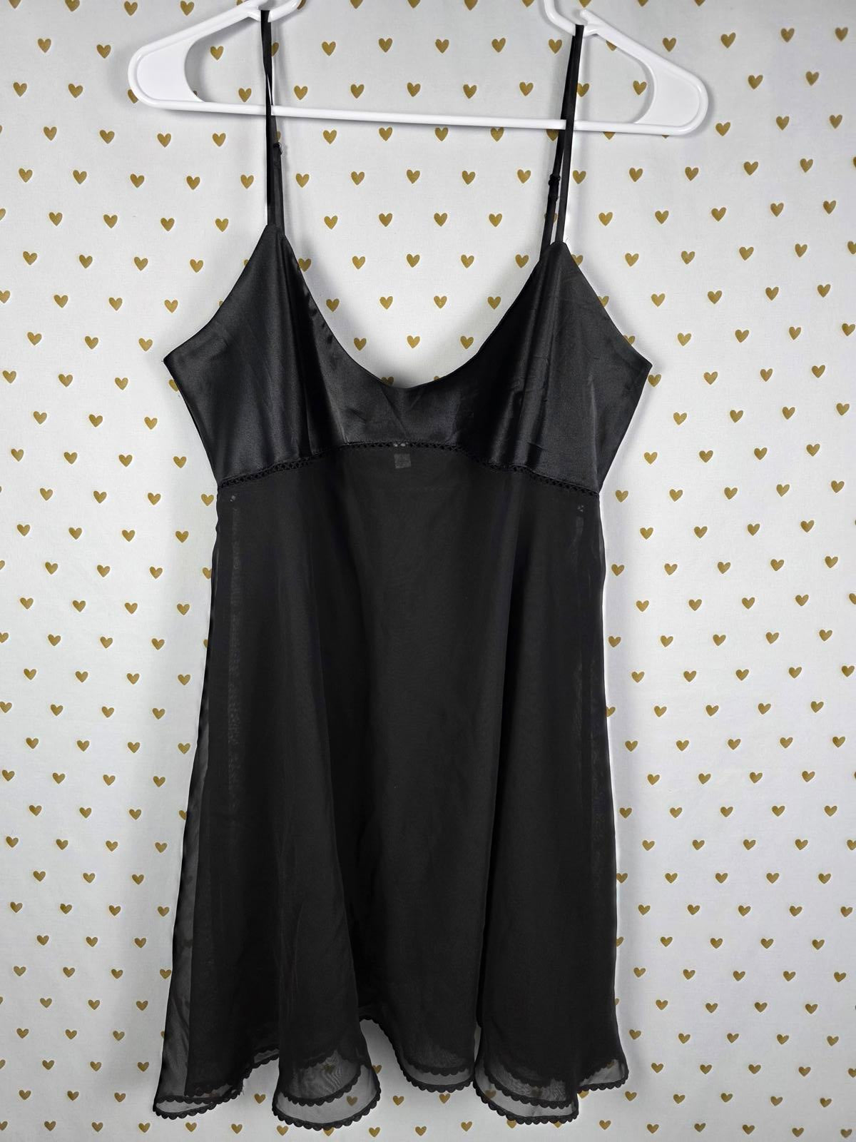 Victorias Secret Black Sexy Sheer Satin Accent Nightie Heart Label LARGE VTG