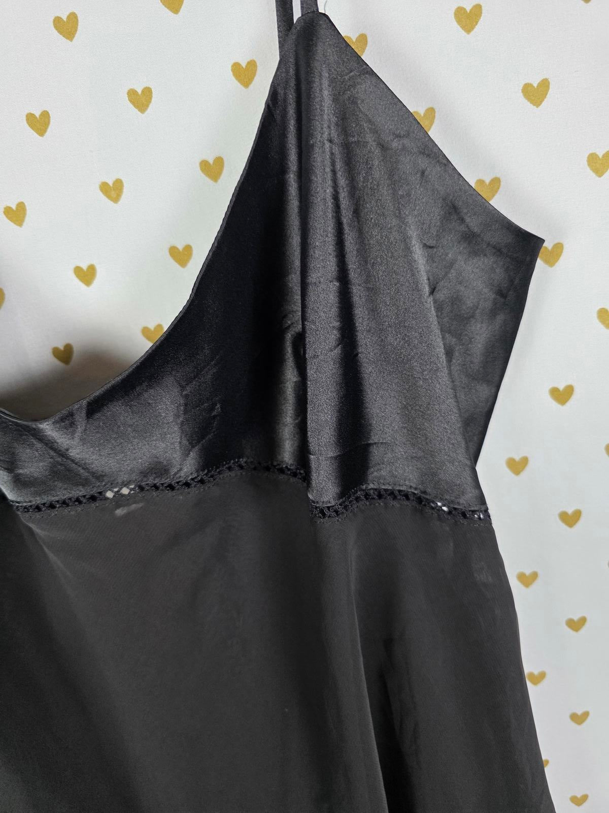 Victorias Secret Black Sexy Sheer Satin Accent Nightie Heart Label LARGE VTG
