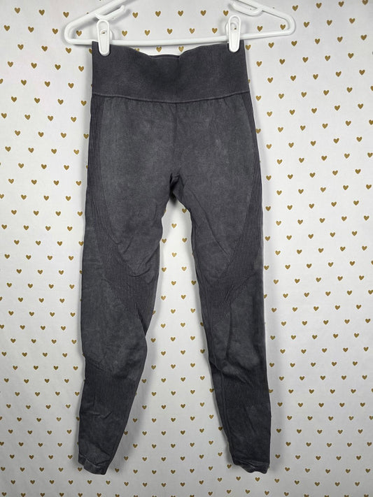 Victorias Secret PINK Grey textured leggings SEAMLESS pants active yoga SMALL