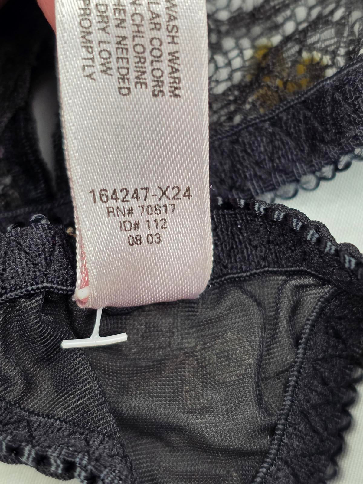 Victorias Secret VINTAGE Large Black BOW V String Thong Lace Panties