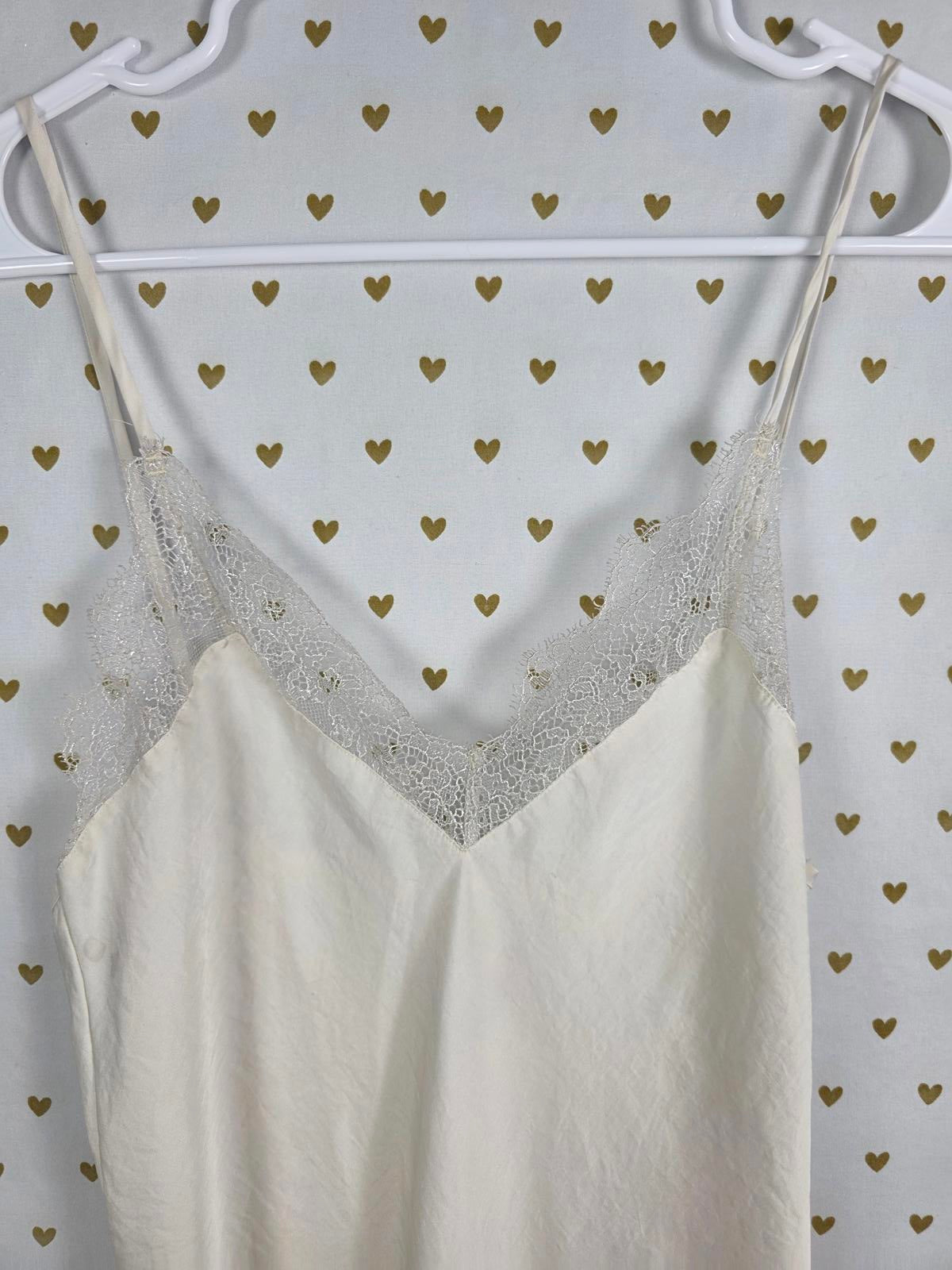 Victorias Secret White Sexy Satin Chemise Slip Lingerie Sleep Dress MEDIUM lace