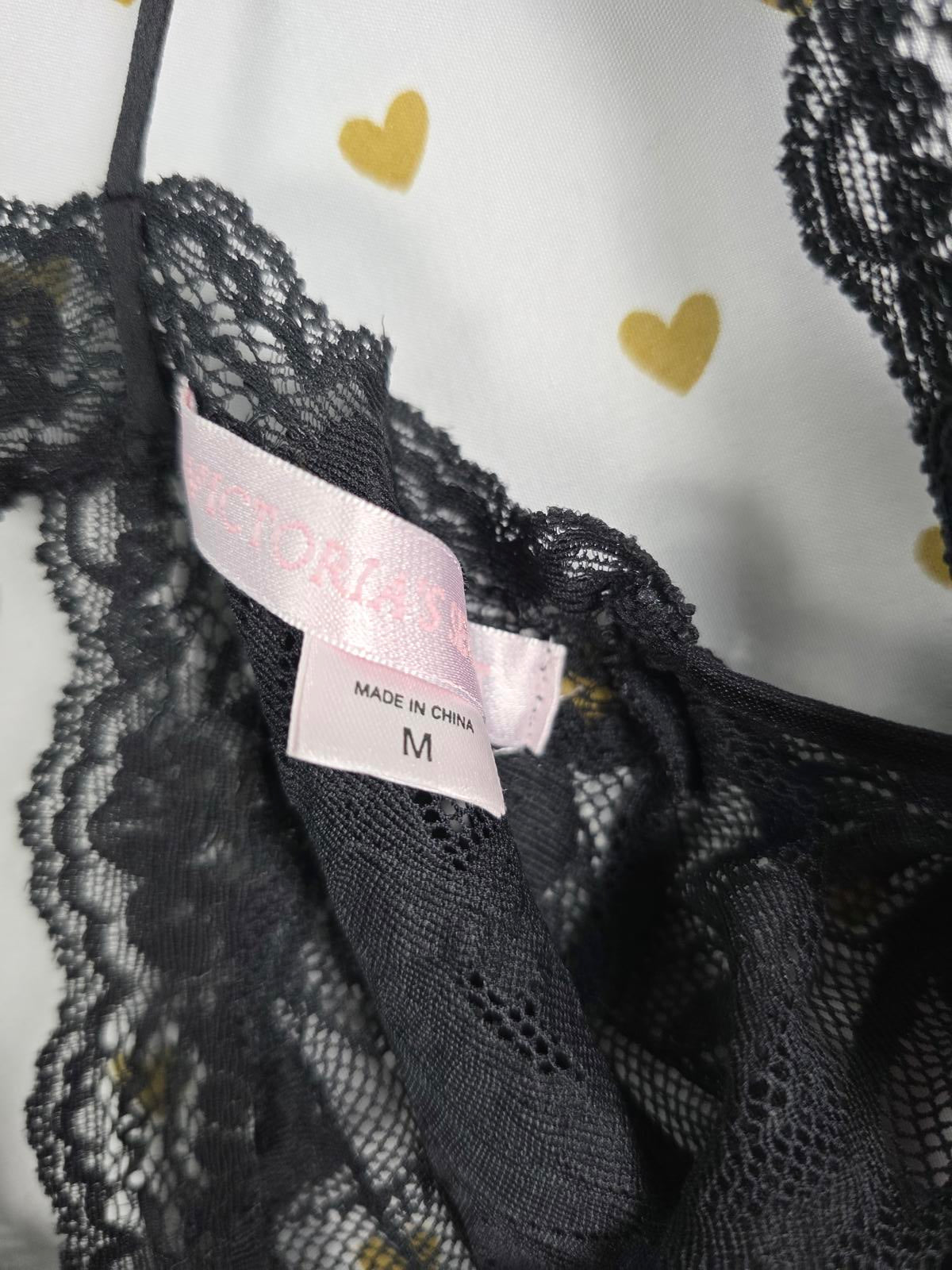 Victorias Secret VINTAGE y2k Black Lace Stretchy Dress Slip Lingerie MEDIUM