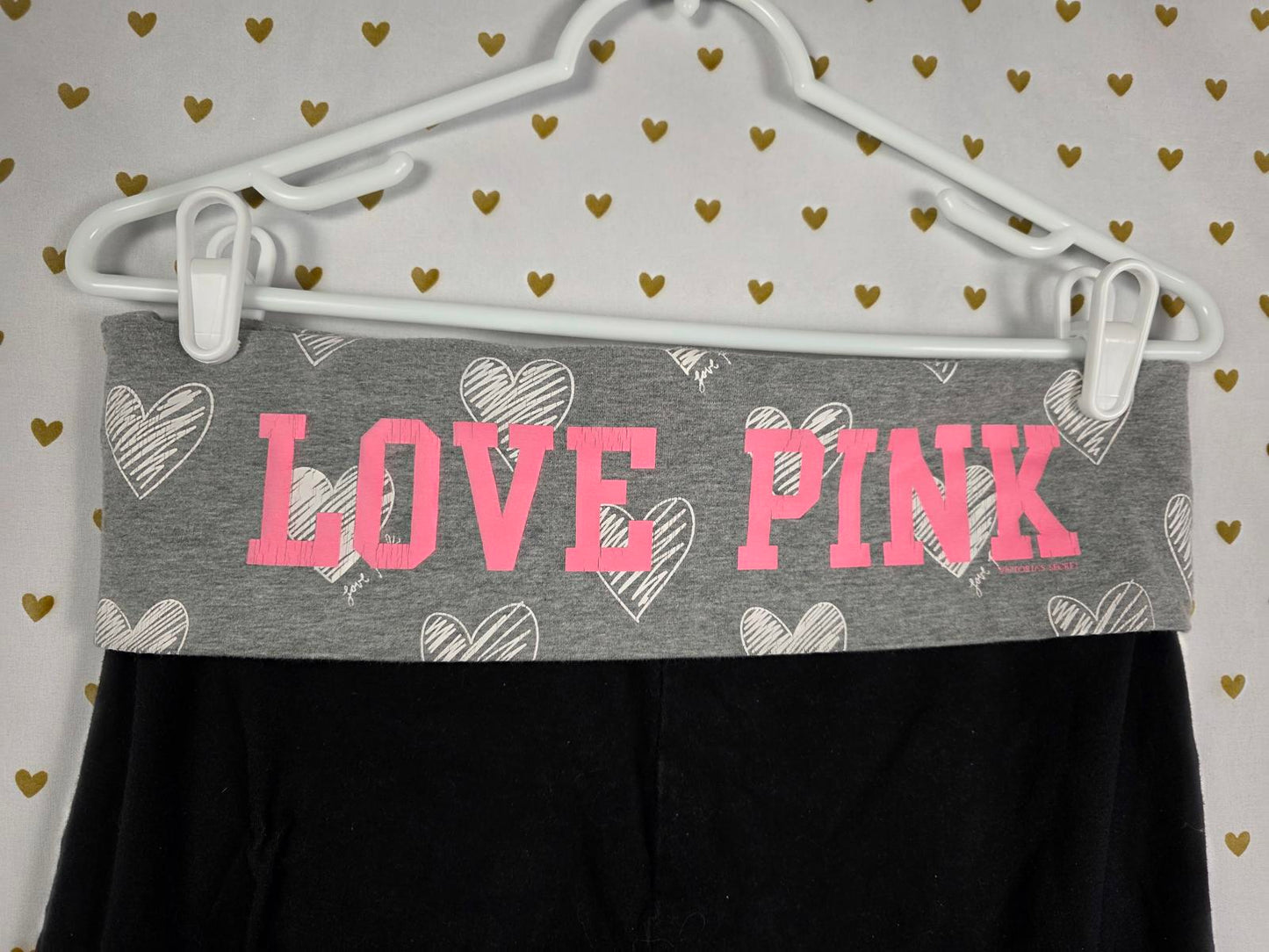 Victorias Secret PINK LOVE HEARTS Vintage Foldover Capri Pants Medium Yoga