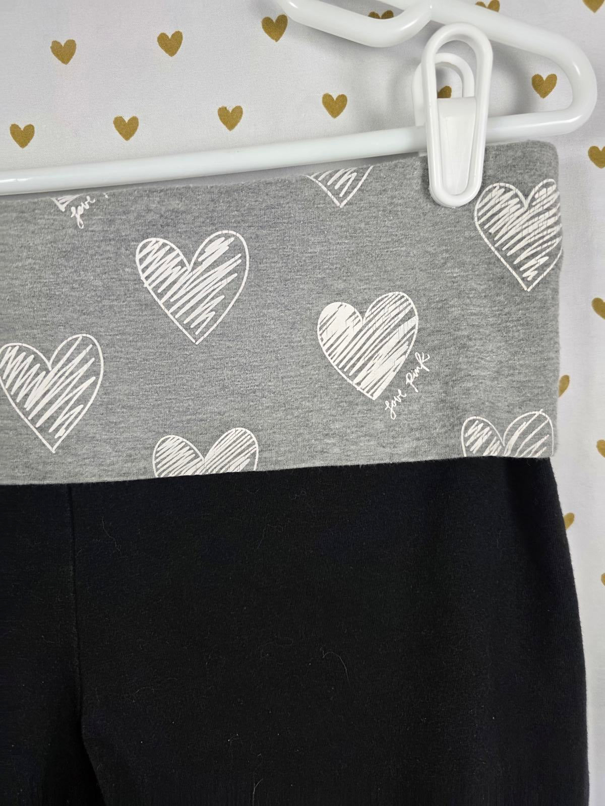 Victorias Secret PINK LOVE HEARTS Vintage Foldover Capri Pants Medium Yoga
