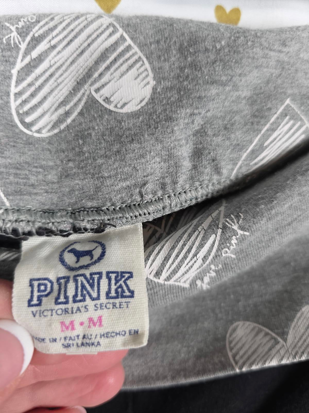 Victorias Secret PINK LOVE HEARTS Vintage Foldover Capri Pants Medium Yoga