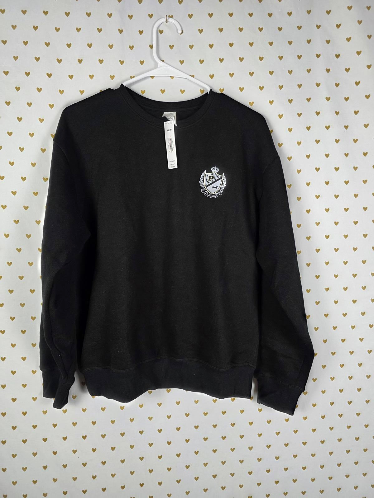 Victorias Secret Pink Campus Crew Crest NWT Sweater Shirt NEW MEDIUM