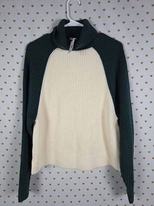 Victorias Secret Pink NEW NWT Green Cream Soft Turtleneck Sweater MEDIUM