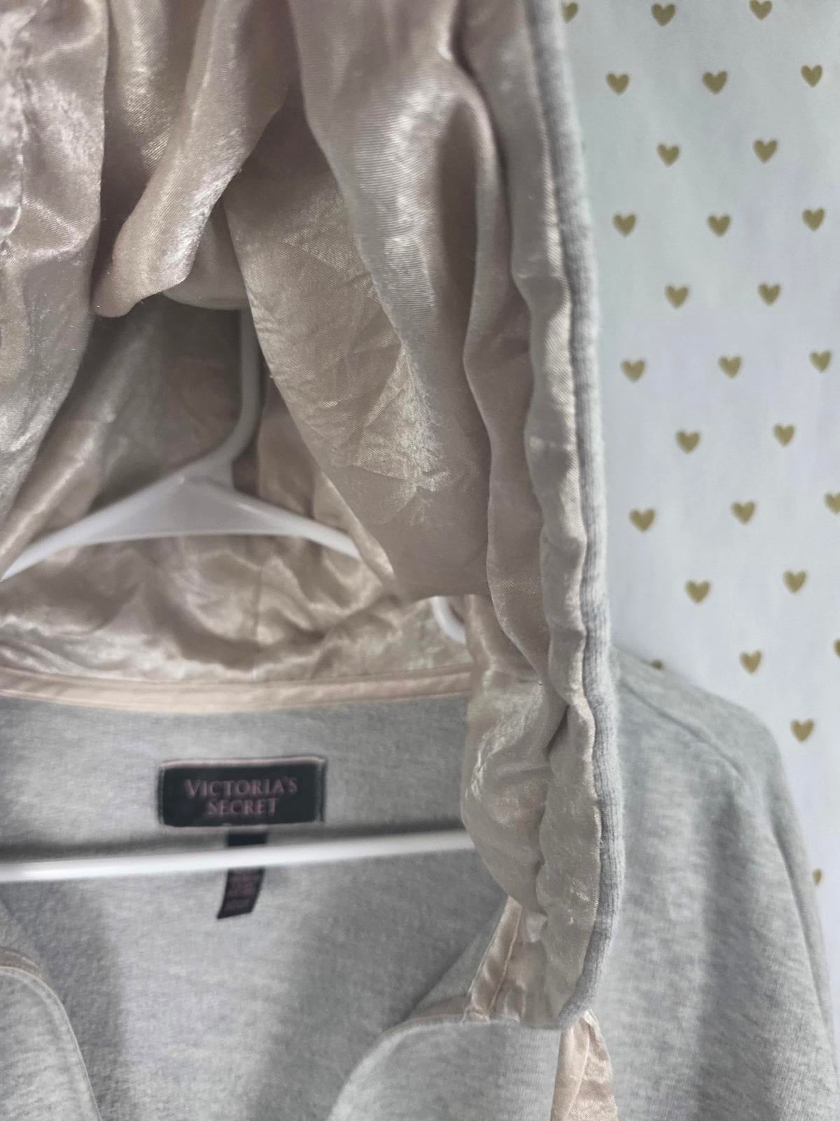 Victorias Secret Grey Satin Lined Hoodie Sweater V neck Cropped SMALL