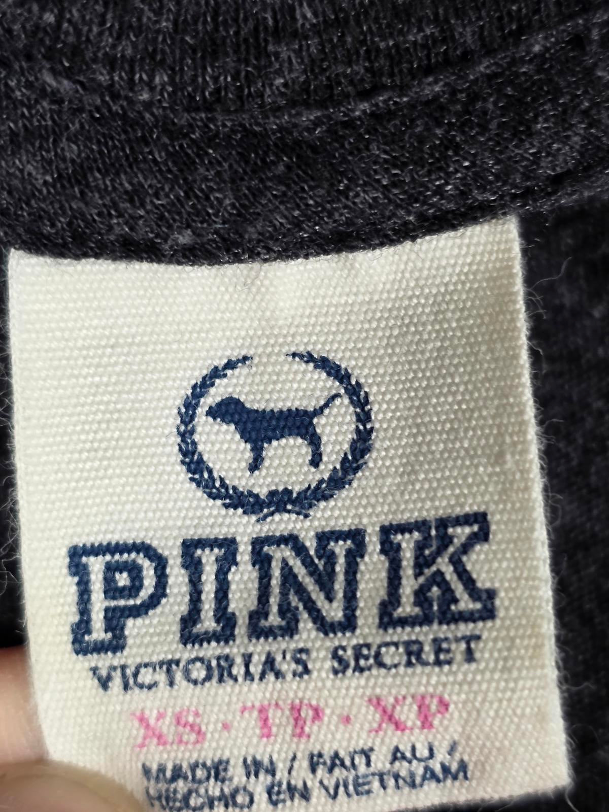 Victorias Secret PINK VINTAGE HTF Cheetah Leopard Tee Shirt V Neck Heart XS