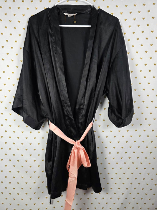 Victorias Secret Satin Silky Robe Black Cover Up Lounge ONE SIZE FITS ALL Kimono