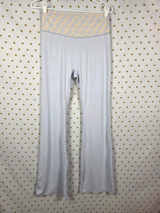 Victorias Secret PINK NEW Nwt Light Blue high Rise flare leggings LARGE