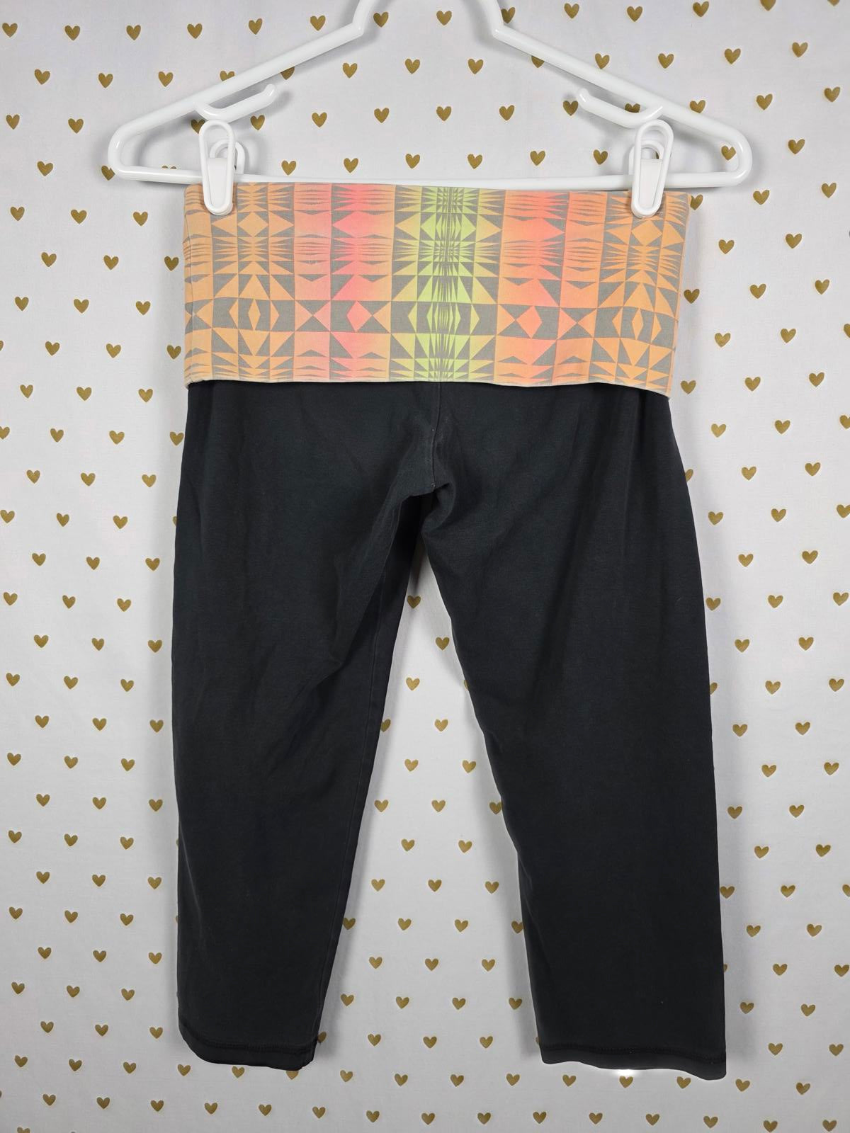 Victorias Secret PINK Aztec Foldover Capri vintage Leggings Yoga Pants XS