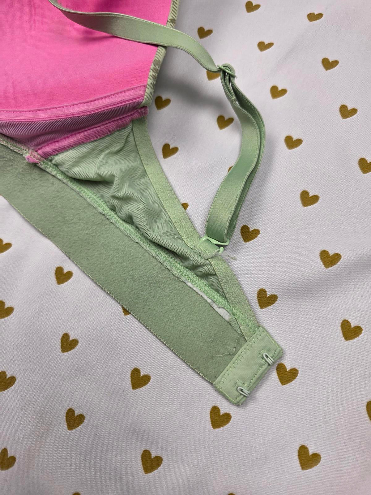 Victorias Secret PINK Plaid Green Wireless Push Up Bra wear everywhere 36D
