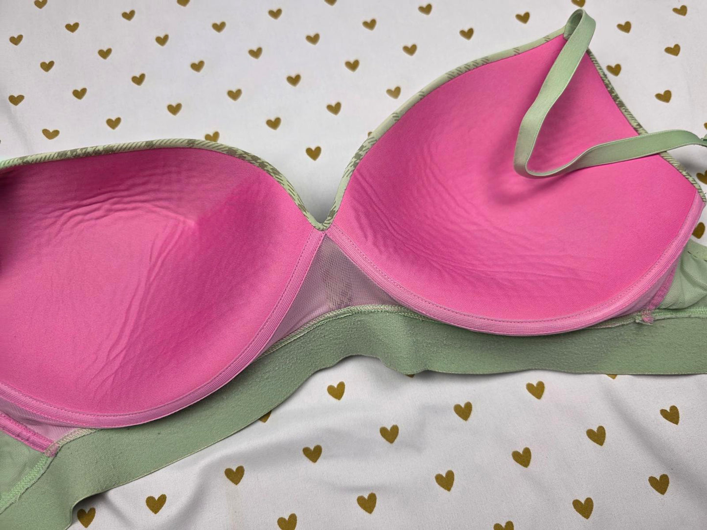 Victorias Secret PINK Plaid Green Wireless Push Up Bra wear everywhere 36D