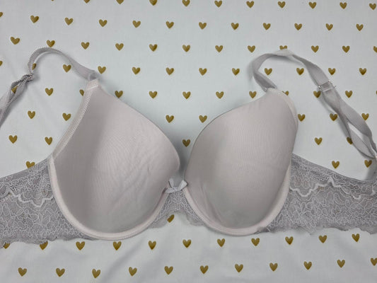 Victorias Secret Sexy 34D Perfect Coverage Bra Lace Accent