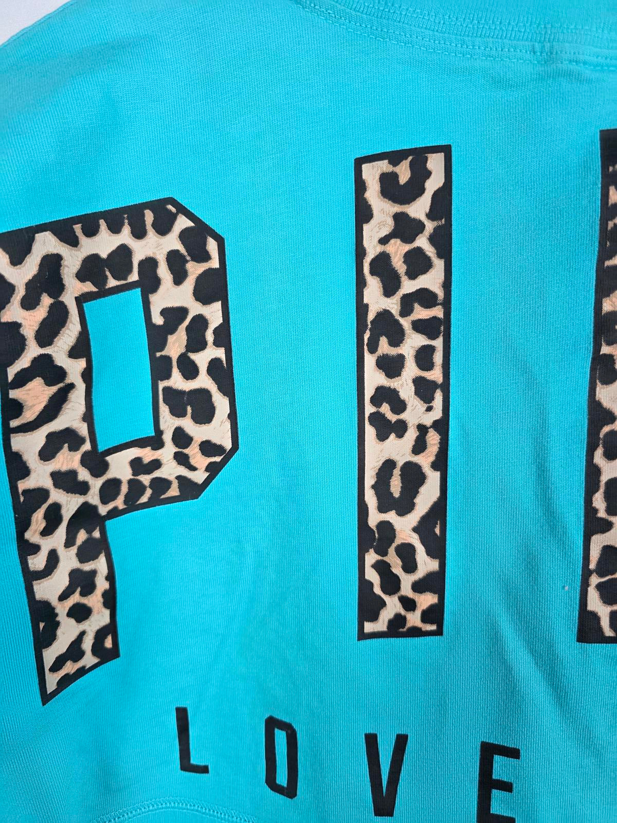 Victorias Secret Pink Leopard Cheetah Logo Sweater Shirt Blue OVERSIZED XS dog