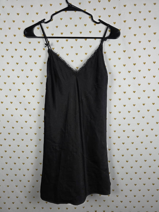 Victorias Secret Large BLACK Satin Silky Lace Accent Nightie Slip Dress Chemise