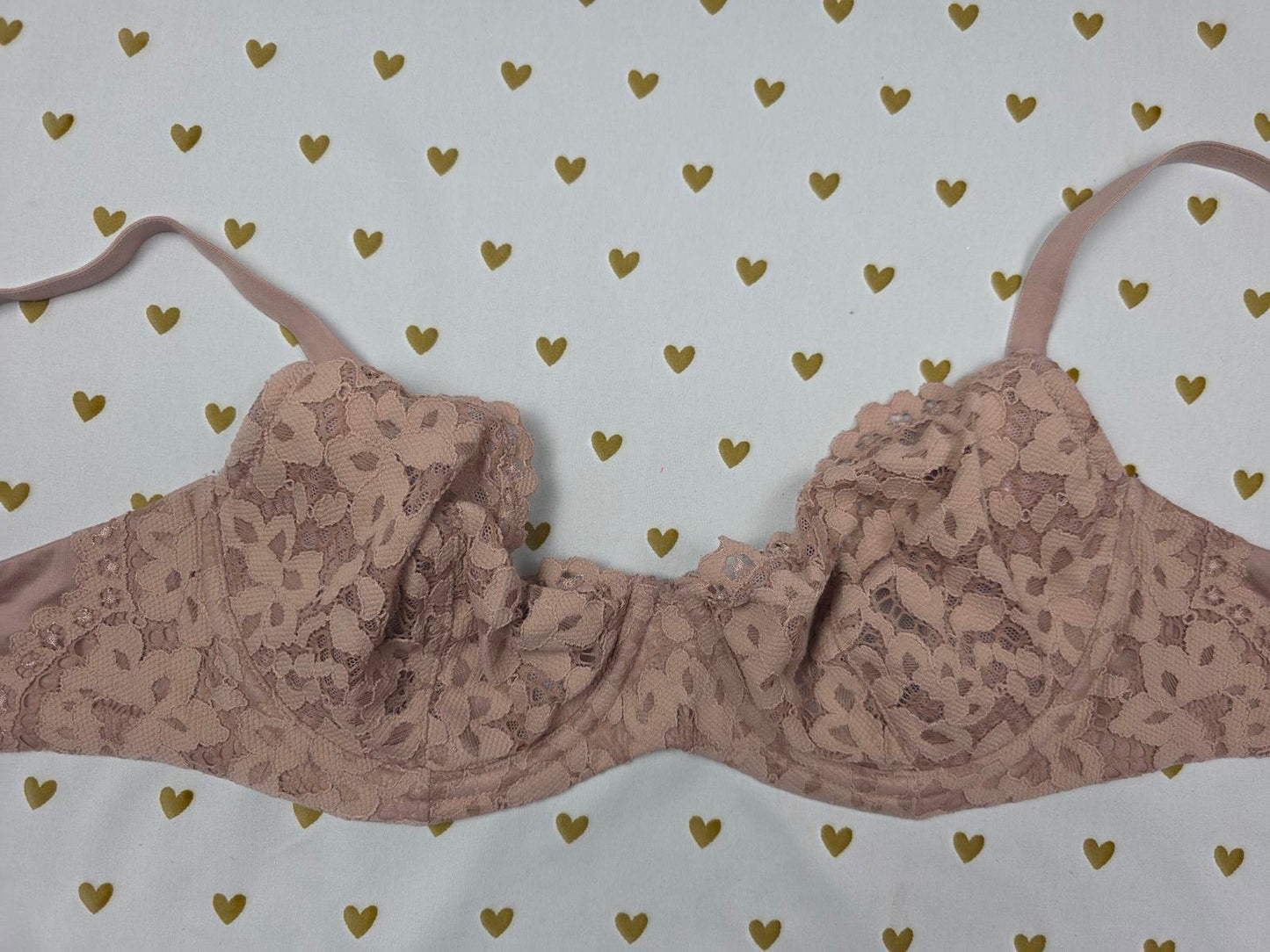 Victorias Secret Beige Lace BODY BY Unlined Demi Bra 32DD