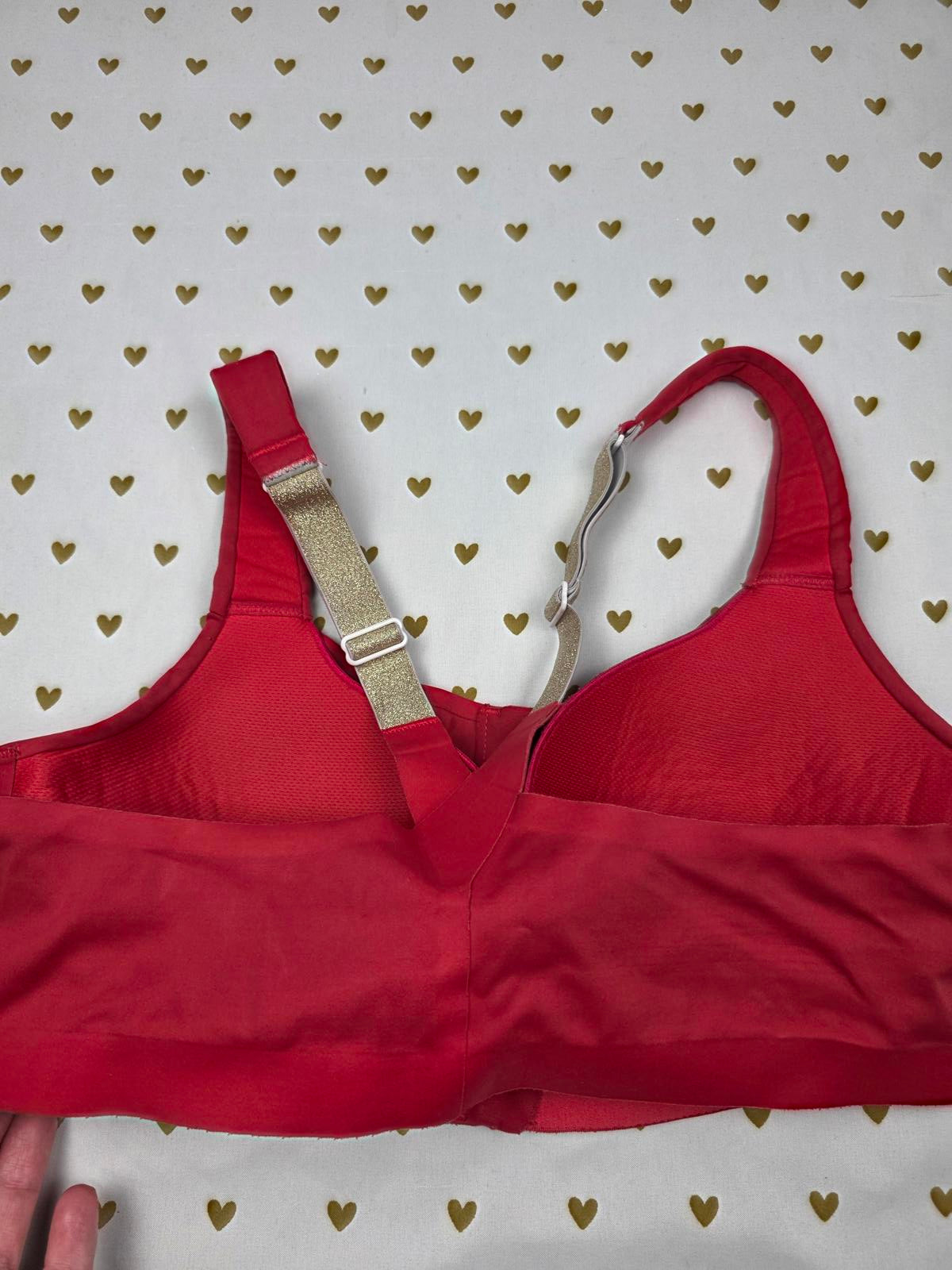Victorias Secret RED Incredible Knockout Ultra Max Bra 36C Sports Tank