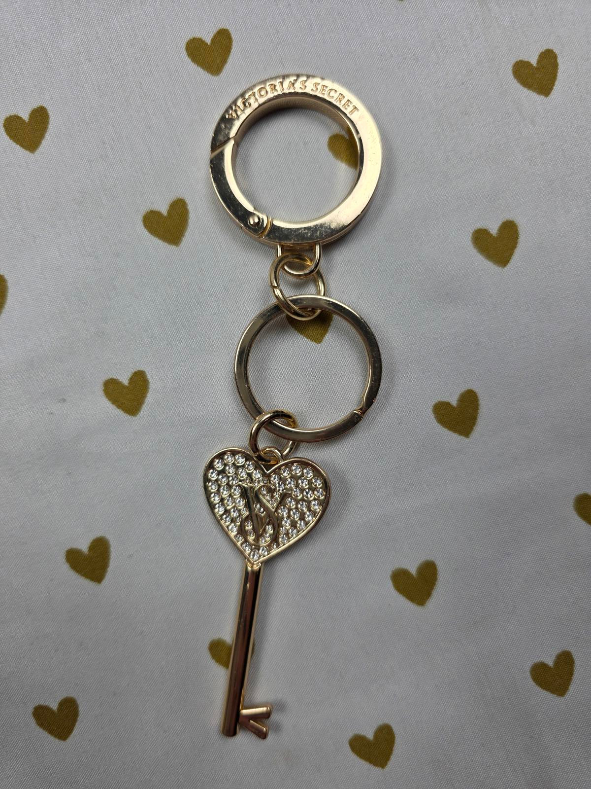 Victorias Secret Gold tone Key to your heart Keychain Bag Charm  Heart