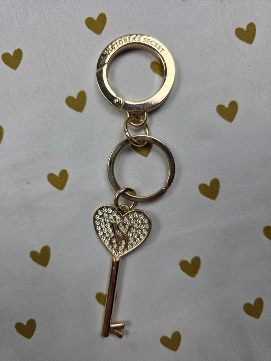 Victorias Secret Gold tone Key to your heart Keychain Bag Charm  Heart