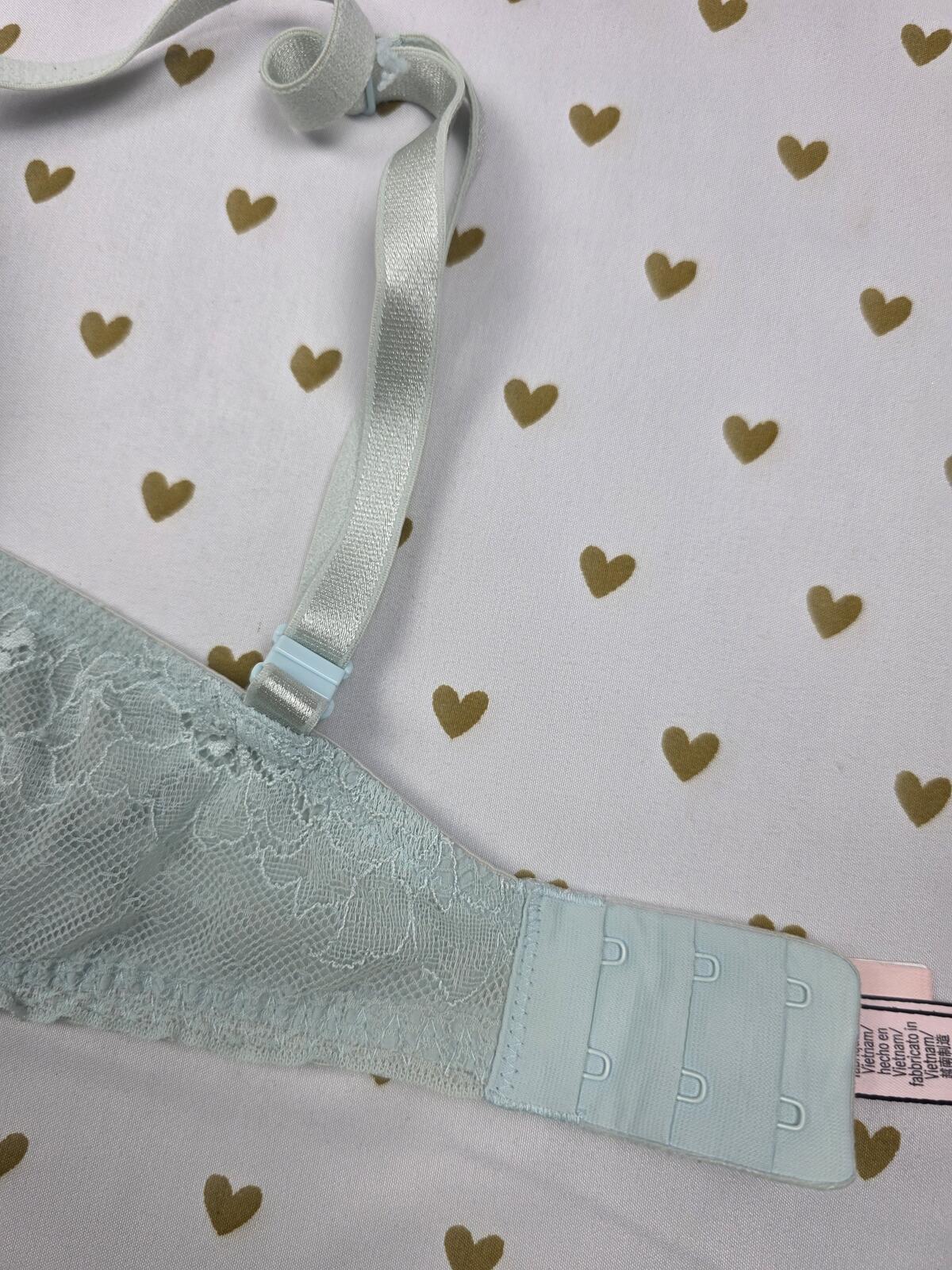 Victorias Secret Light Blue T shirt Lightly Lined Demi Balconette Bra 32DD