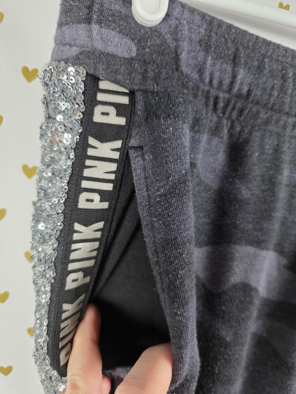 Victorias Secret PINK CAMO BLING Sequined Stripe Joggers Sweats Sweatpants Large