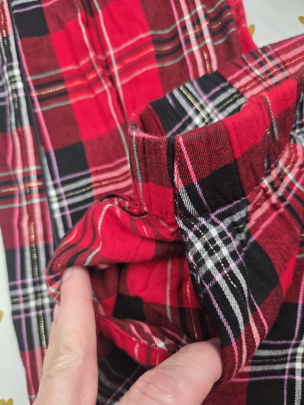 Victorias Secret Plaid Red Tapered Sleep Pants Pajama Bottoms PJ Pockets MEDIUM