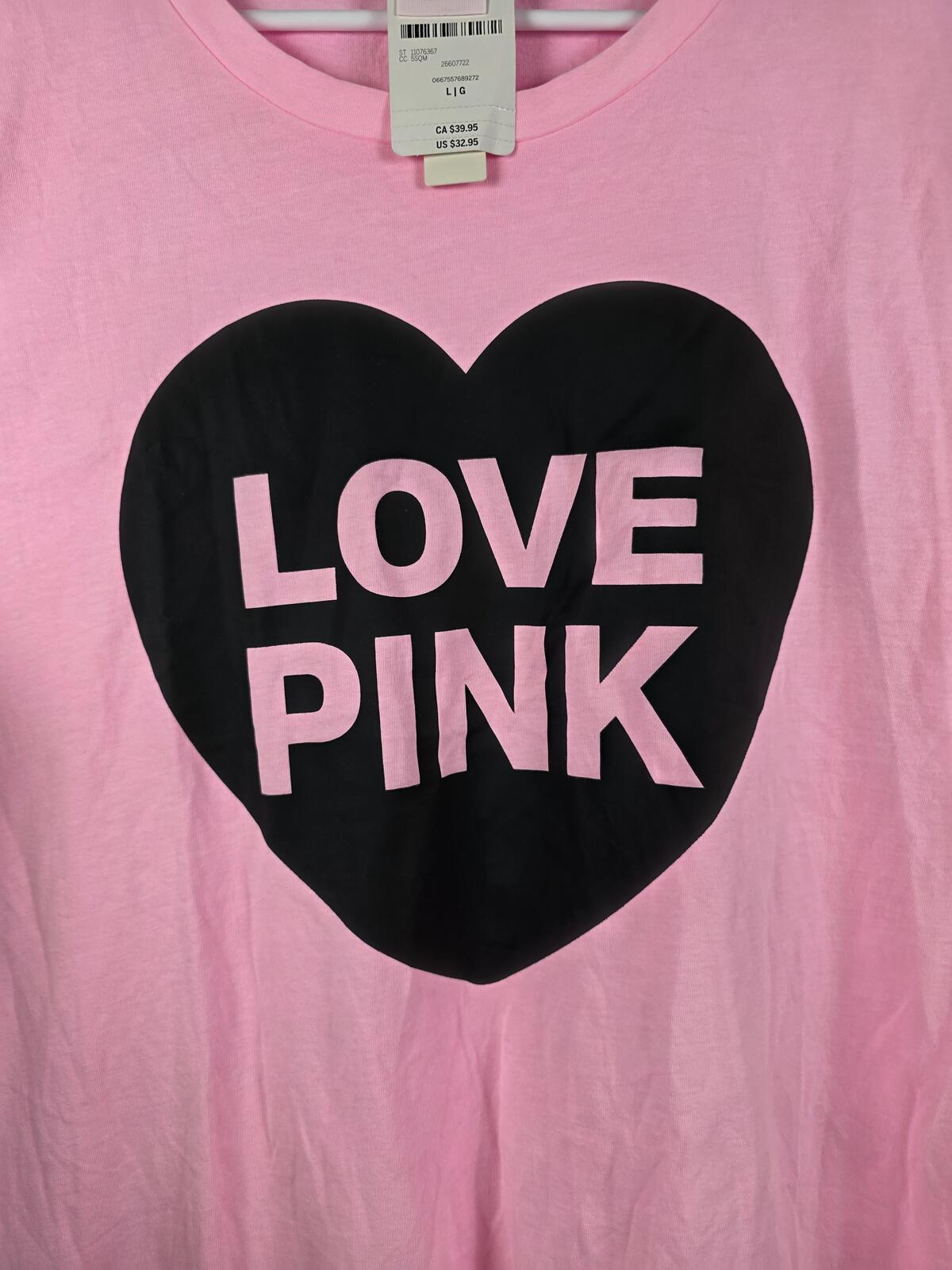 Victorias Secret PINK LOVE Large CAMPUS ORIGINALS New NWT Heart Tee Shirt