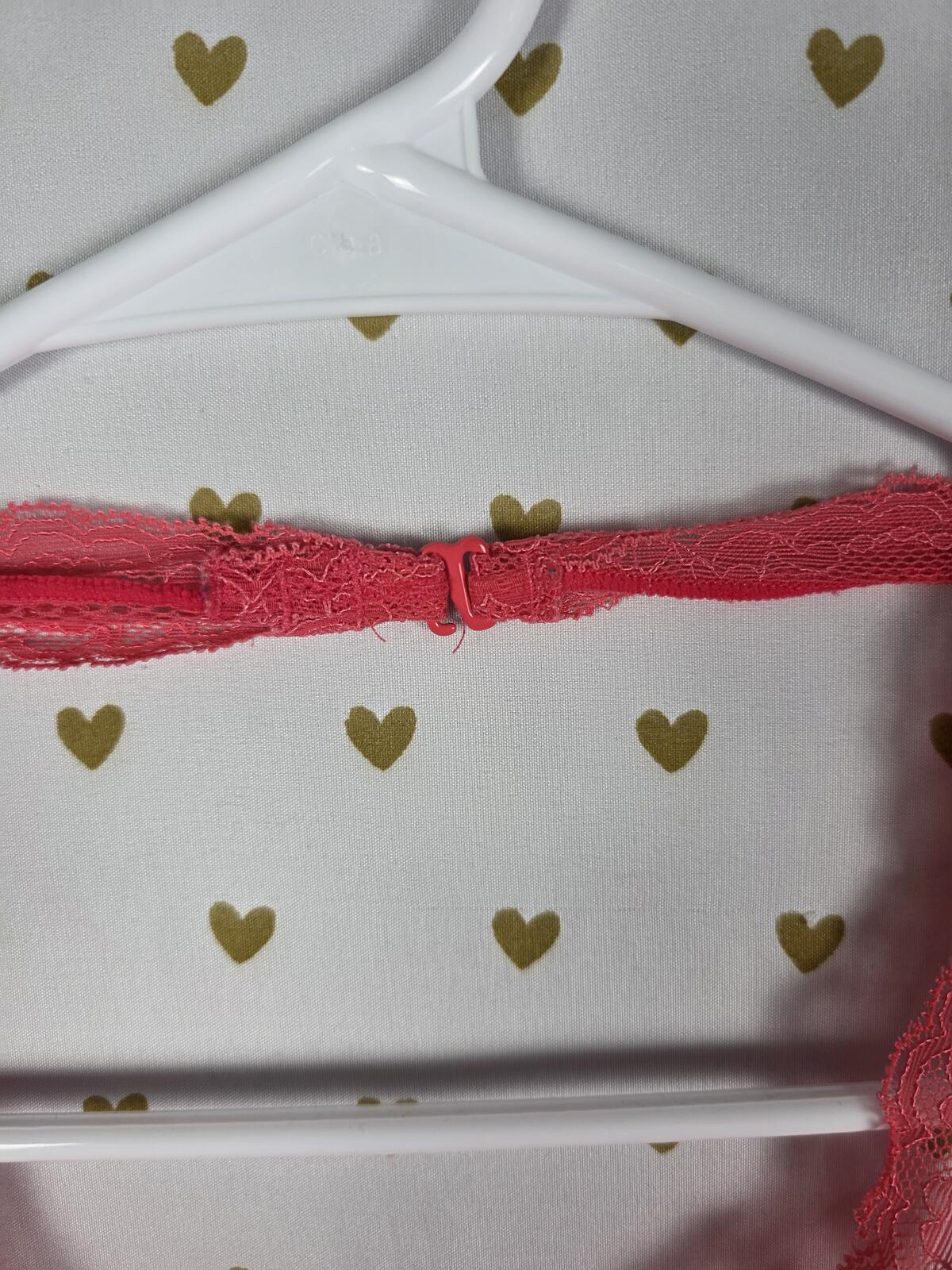 Victorias Secret Sheer Lace Halter Babydoll Nightie Lingerie Red MEDIUM