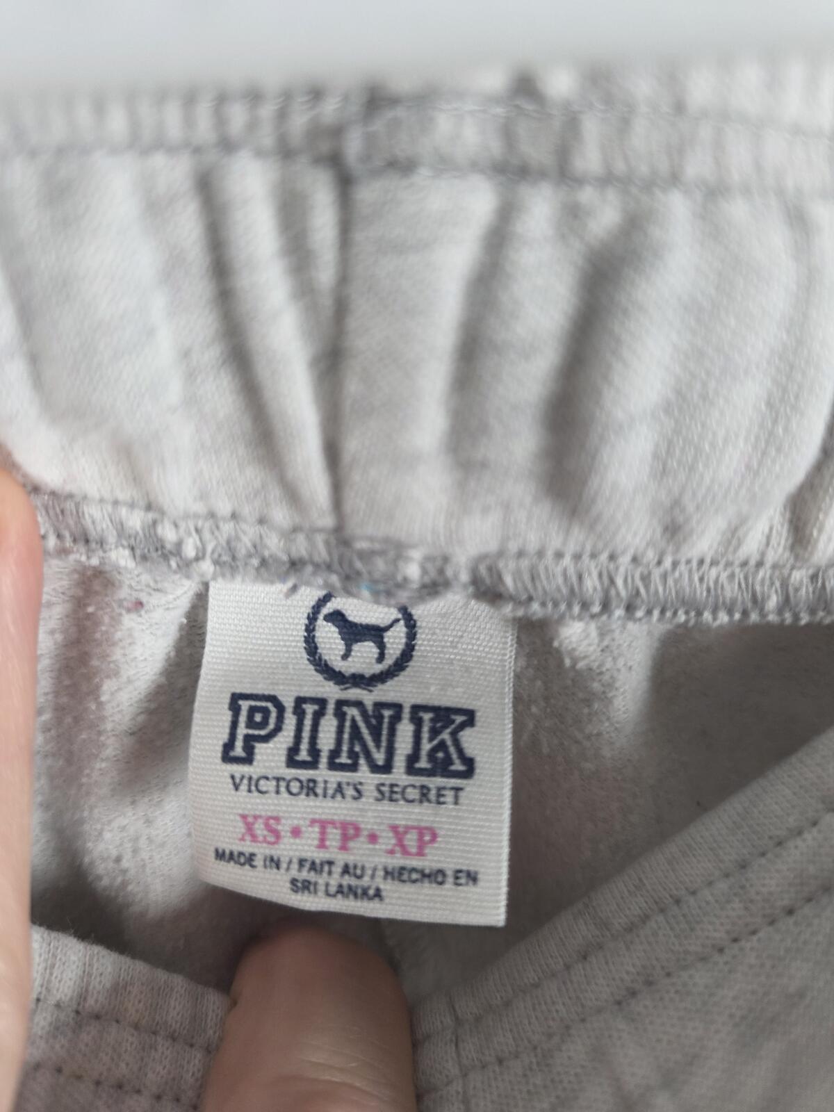 Victorias Secret PINK LOVE Capri Cropped Sweats Sweatpants Joggers XS