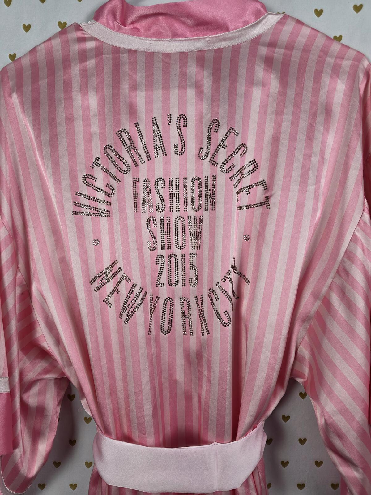 Victoria’s Secret 2015 New York City Fashion Show Diamanté Logo Robe OSFA
