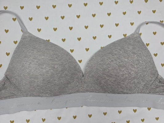 Victorias Secret PINK Wireless Grey 36D No Wire Push Up wear everywhere Bra