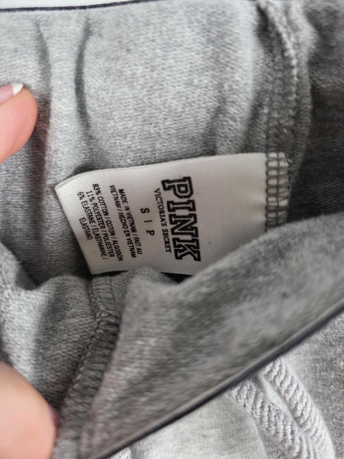 Victorias Secret PINK Logo Tapered Sweats Joggers Sweatpants Small