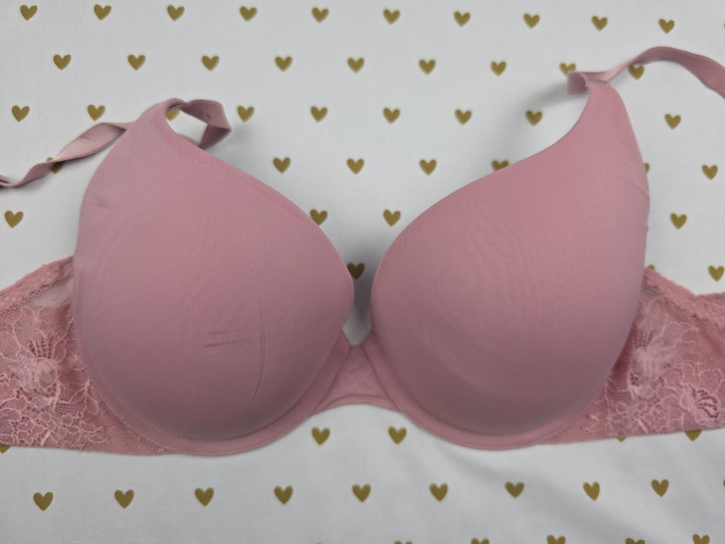 Victorias Secret Rose T Shirt Full Coverage Push Up Bra 32DD