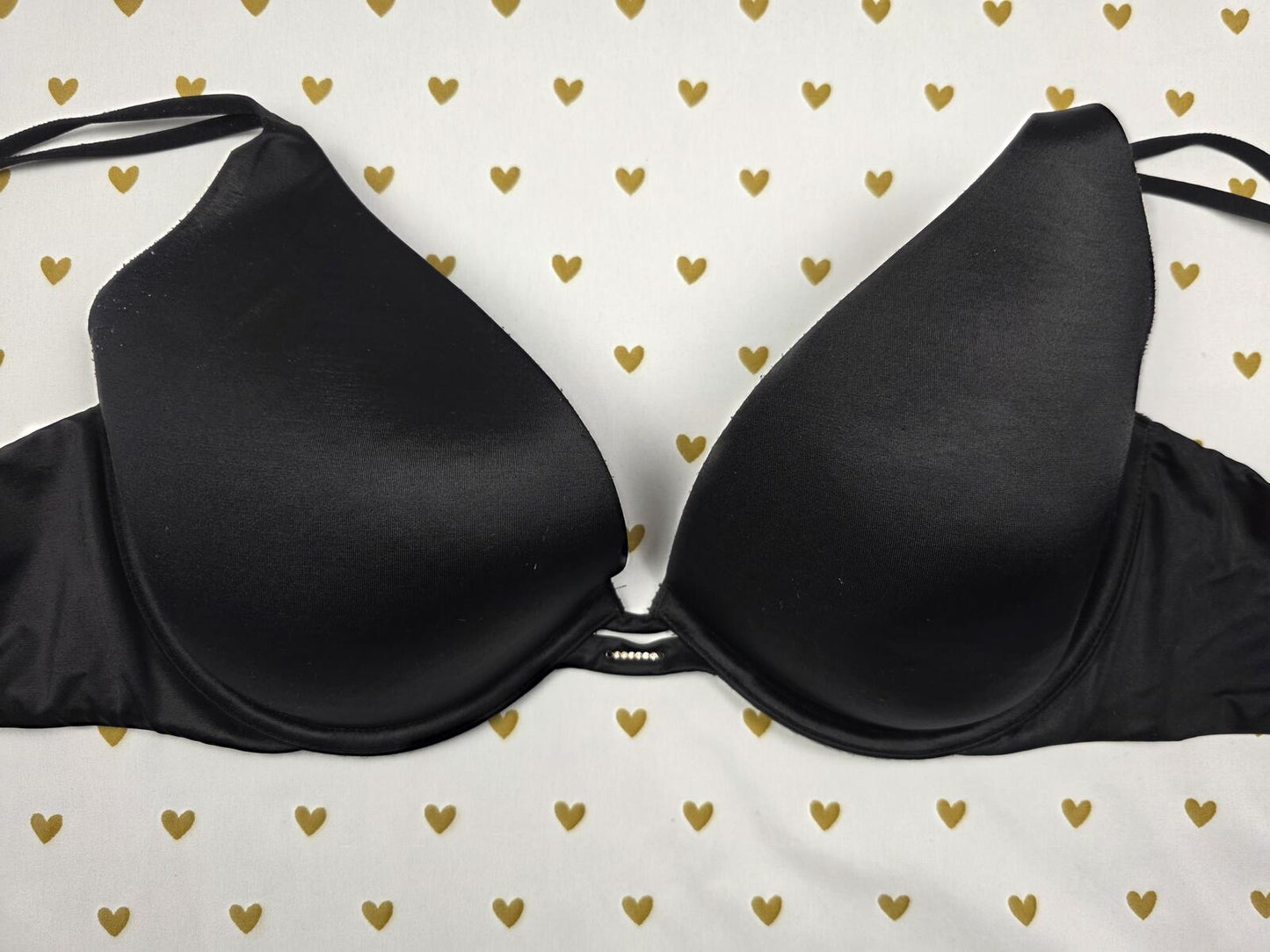 Victorias Secret Black Satin VERY SEXY Lightly Lined Plunge Bra 34DD
