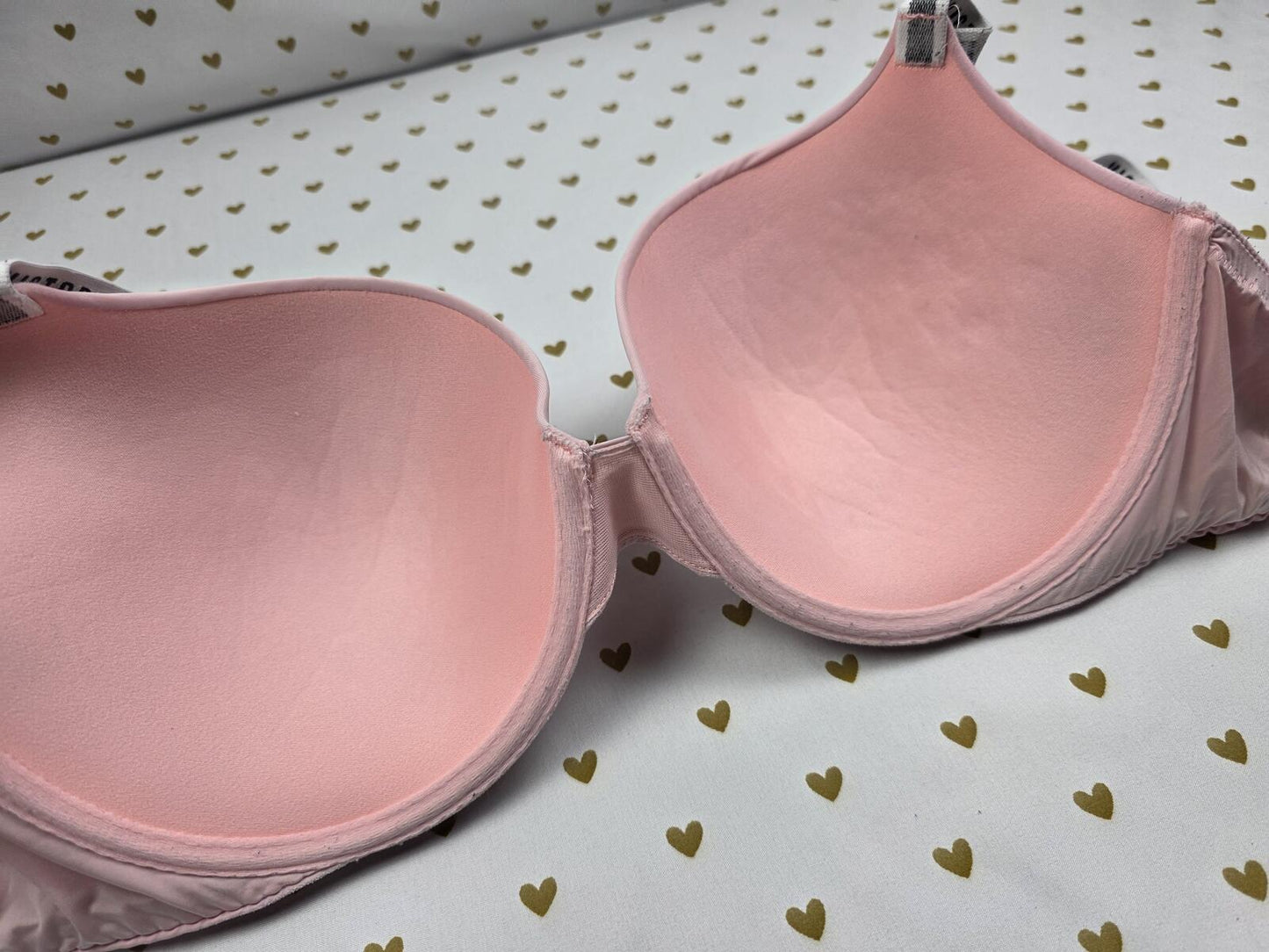 Victorias Secret logo Strap T Shirt Push Up Bra Full Coverage 38D