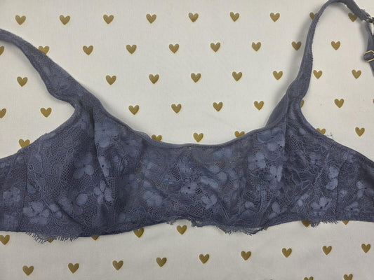 Victorias Secret Lace Cami Bra Push Up without Padding 34B