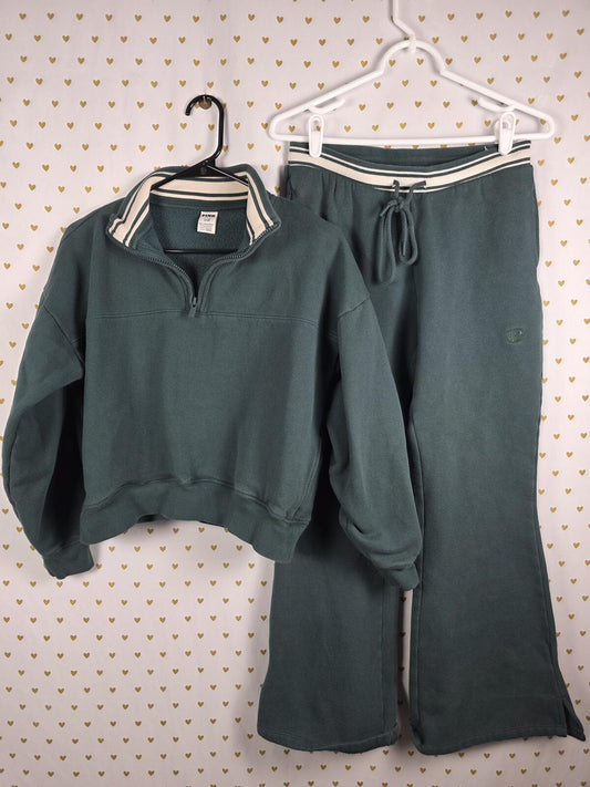 Victorias Secret PINK 2pc SET Green Flare Sweats Sweater Outfit SMALL Sweatpants